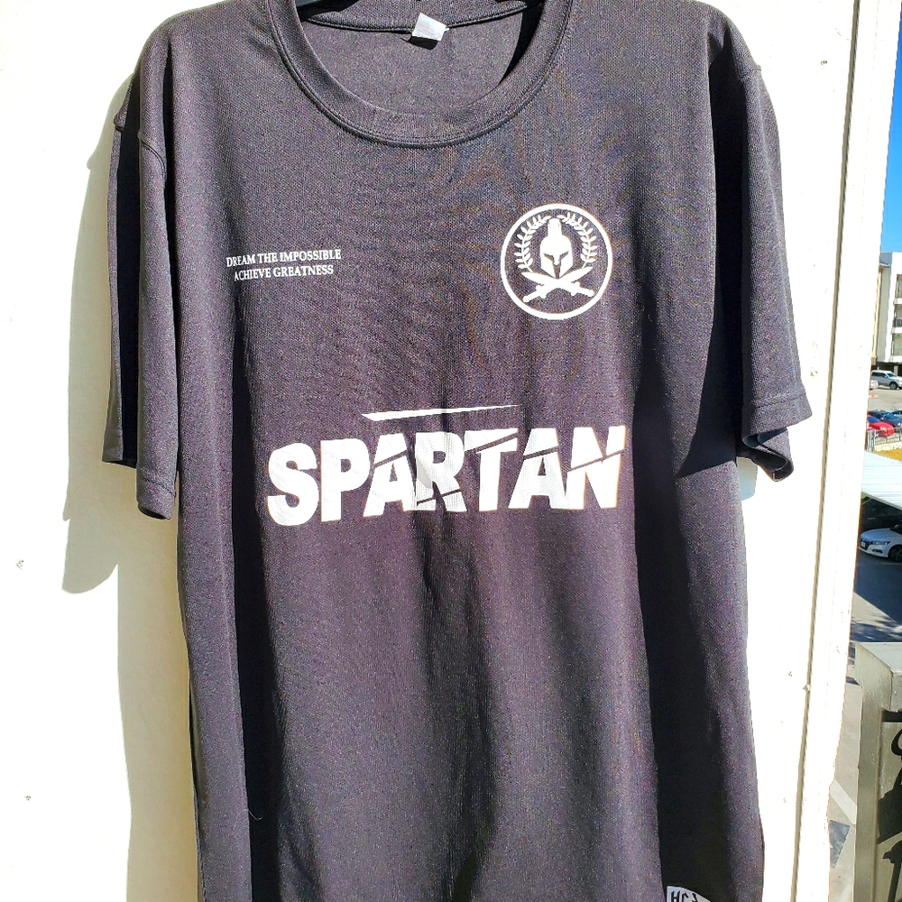 NEVER WORN Mens Spartan Shirt